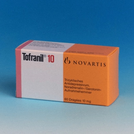 Boîte de Tofranil et ordonnance médicale